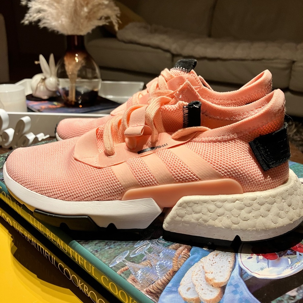 Adidas shoes size US 5
